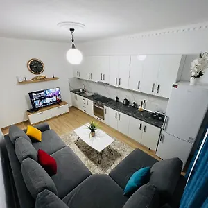 Center 2 Appartement Elbasan